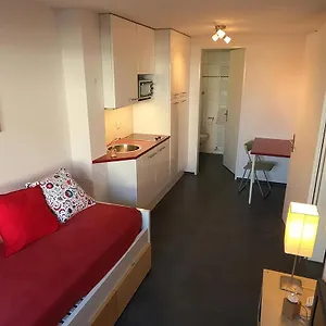 Apartment Schönes Studio Mit Einer Kleinen Terrasse, Basel