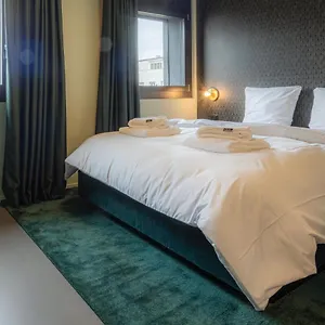Bloom Boutique & Lounge Hotel